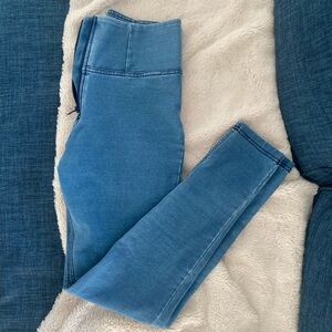 Freddy pants, size S. Tags were removed for comfort